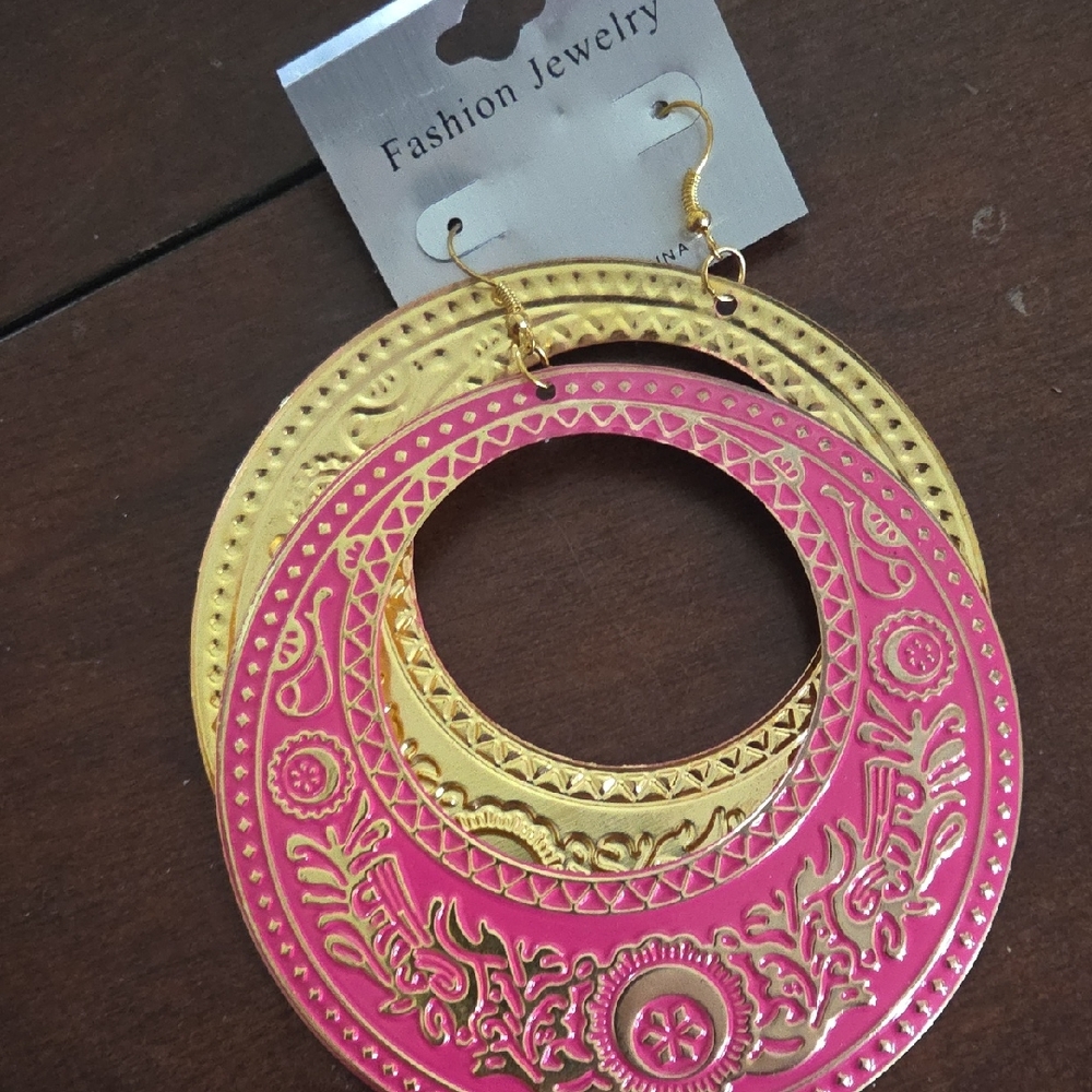 Pink and Gold Fashion Jewelry Earrings
